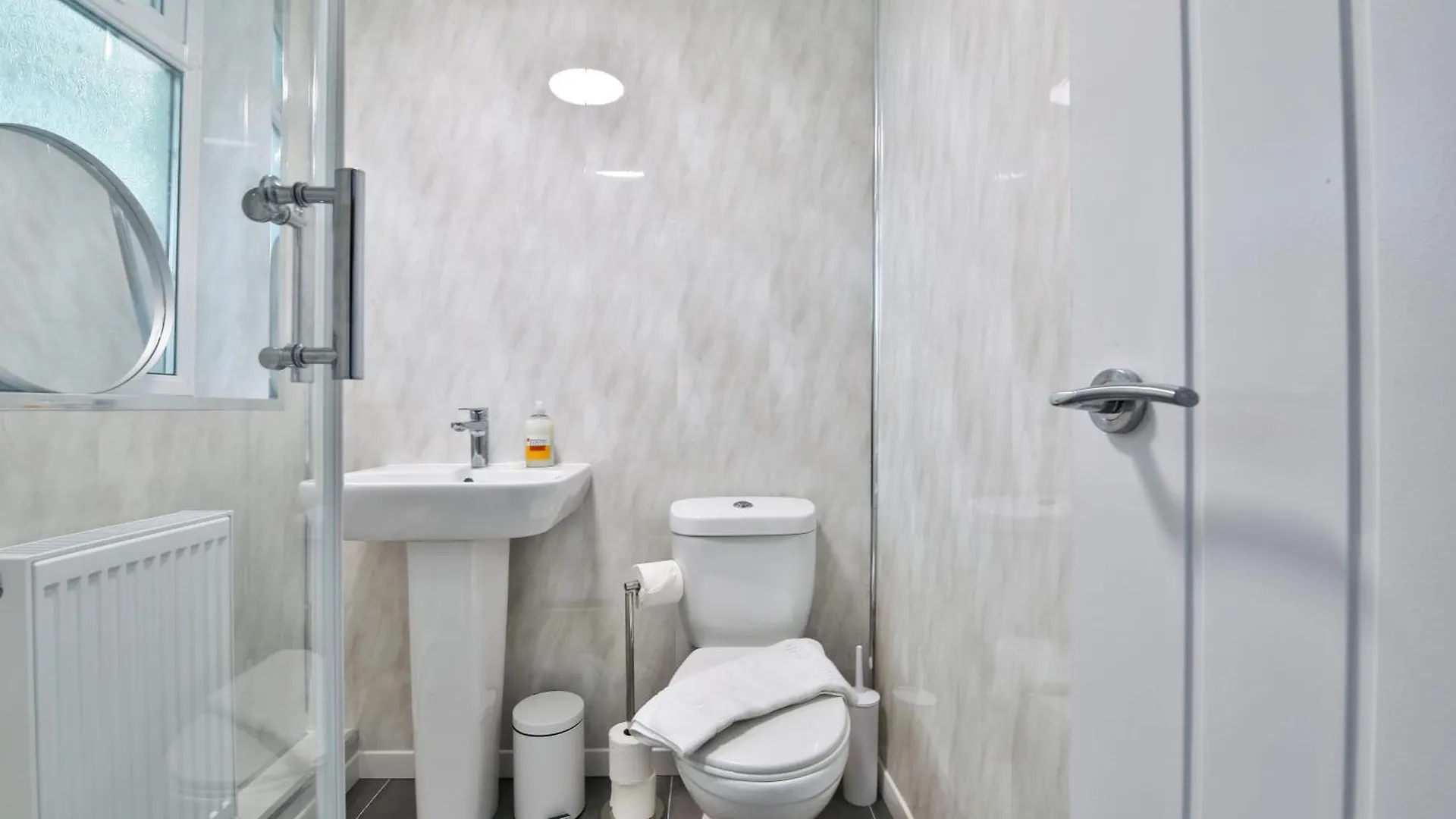 Urban 2-Bed House - 6 Mins Away From City Centre! Κάρντιφ Διαμέρισμα
